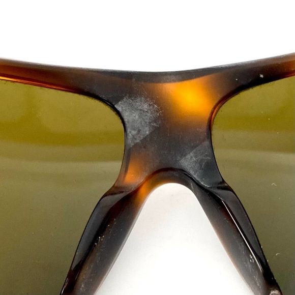 Chanel Oversized Tortoise Frame Gradient Sunglasses - Picture 9 of 11